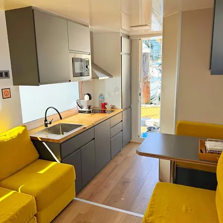 ספינת מלון Casa Flotante En El Centro De - Different Charter ויגו