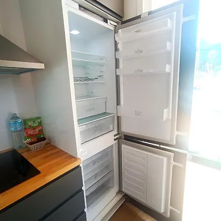 Casa Flotante En El Centro De - Different Charter ספינת מלון ויגו