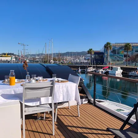 Marina Casa Flotante - Terraza Privada Sobre El Mar