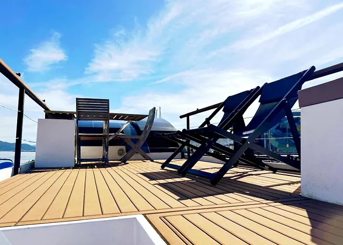 Casa Flotante En El Centro De - Different Charter * Vigo