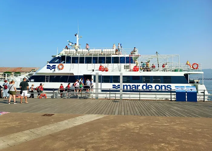 Casa Flotante En El Centro De - Different Charter Botel